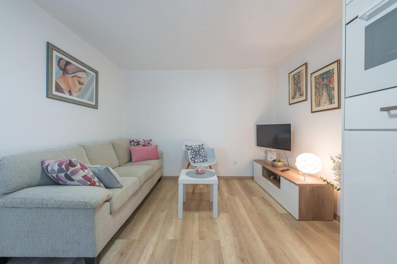 Apartment Marito ดูบรอฟนิก ภายนอก รูปภาพ