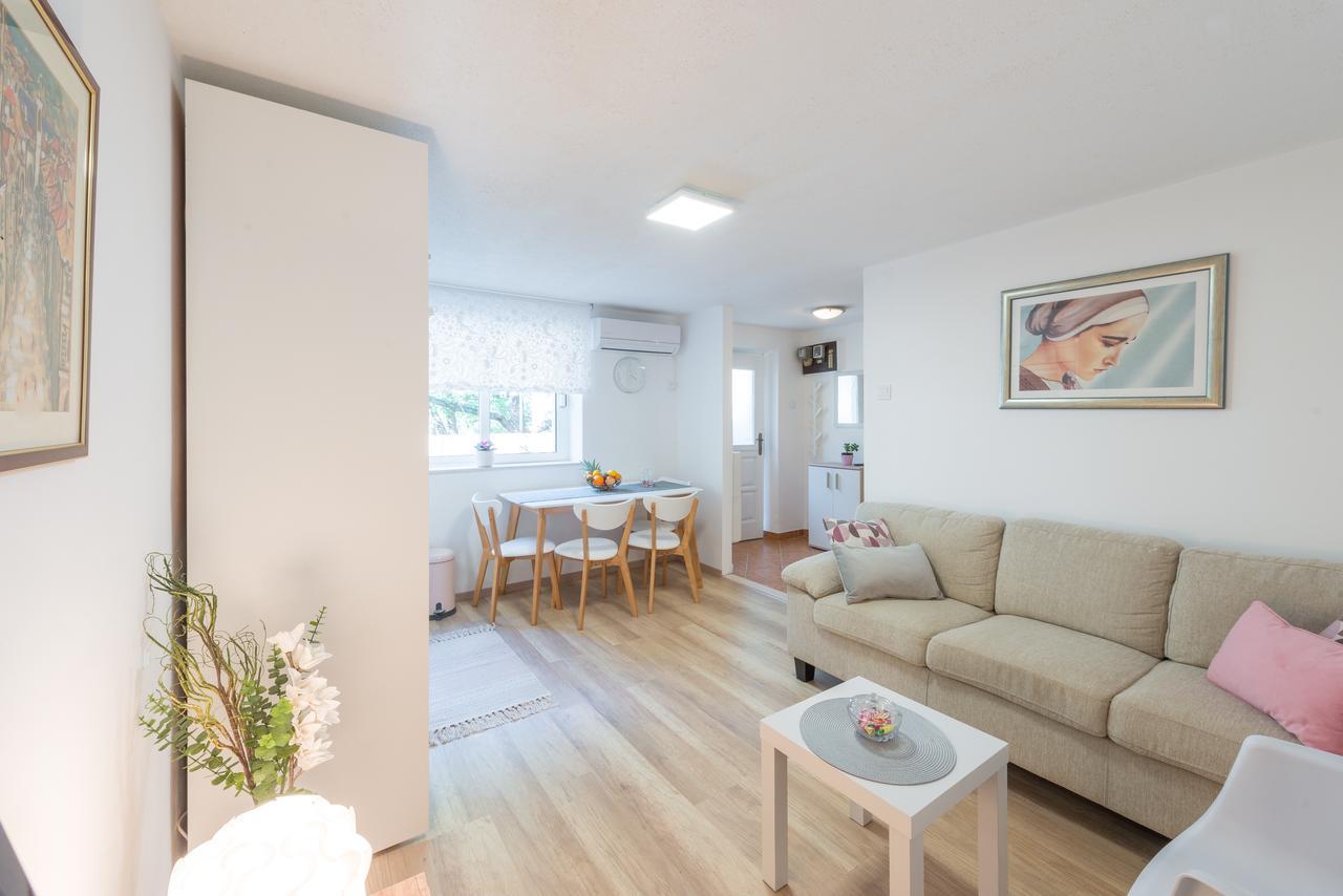 Apartment Marito ดูบรอฟนิก ภายนอก รูปภาพ