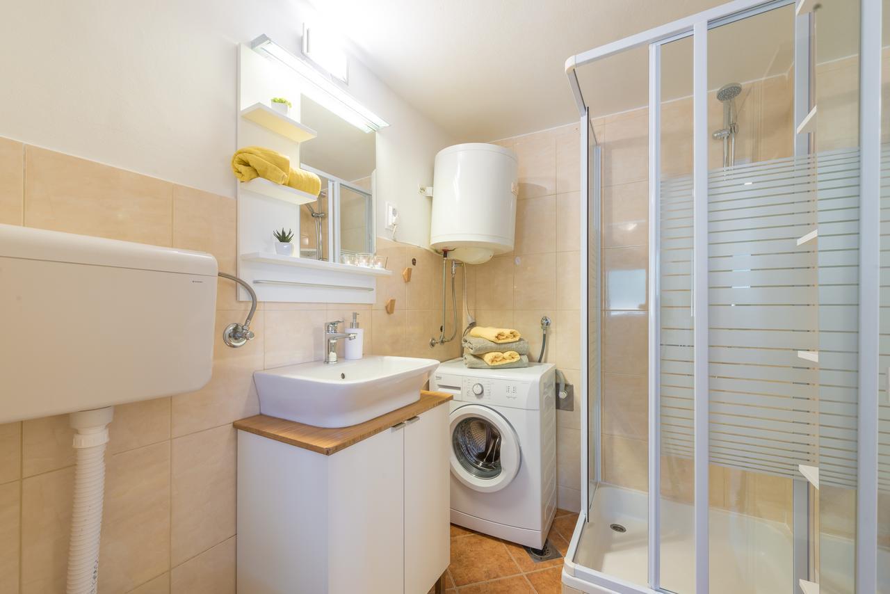 Apartment Marito ดูบรอฟนิก ภายนอก รูปภาพ